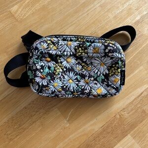 Vera Bradley Mini Belt Bag Daisies White
